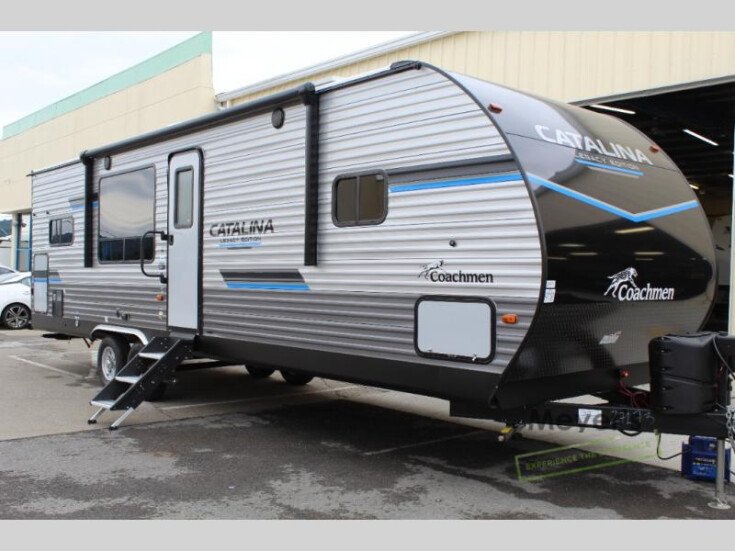 Thumbnail Photo undefined for 2023 Coachmen Catalina Legacy Edition 283RKS